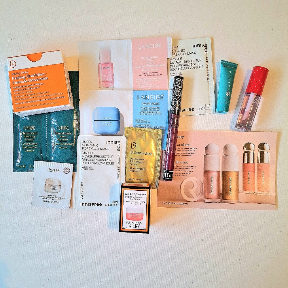 Set kit bundle travel sizes full sizes Tatcha Sunday Riley Sample Assortment